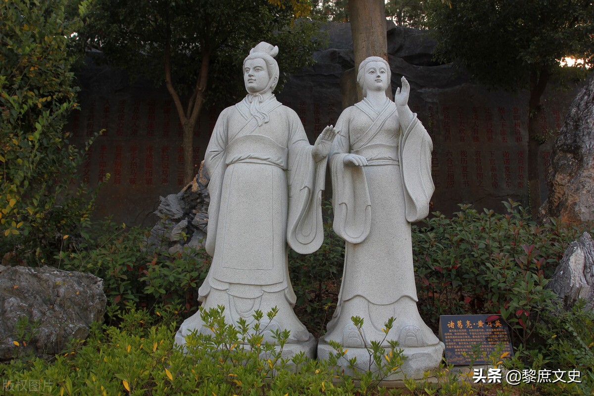 黄月英真的丑吗(时人觉得丑女黄月英配不上诸葛亮)