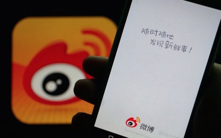 互联网恋爱简史：从写信到自拍，我们如何谈了 30 年的恋爱