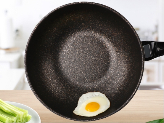 毒铁锅最明显的特征(毒铁锅最明显的特征视频)-骁龙网