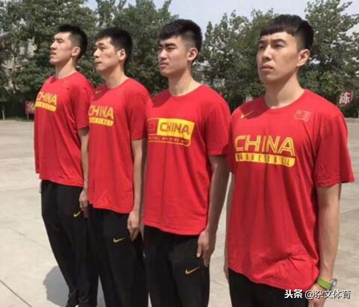 cba为什么身体瘦弱(学生球员却成CBA主力！新赛季出现伤病，身体瘦弱险些离开篮球)