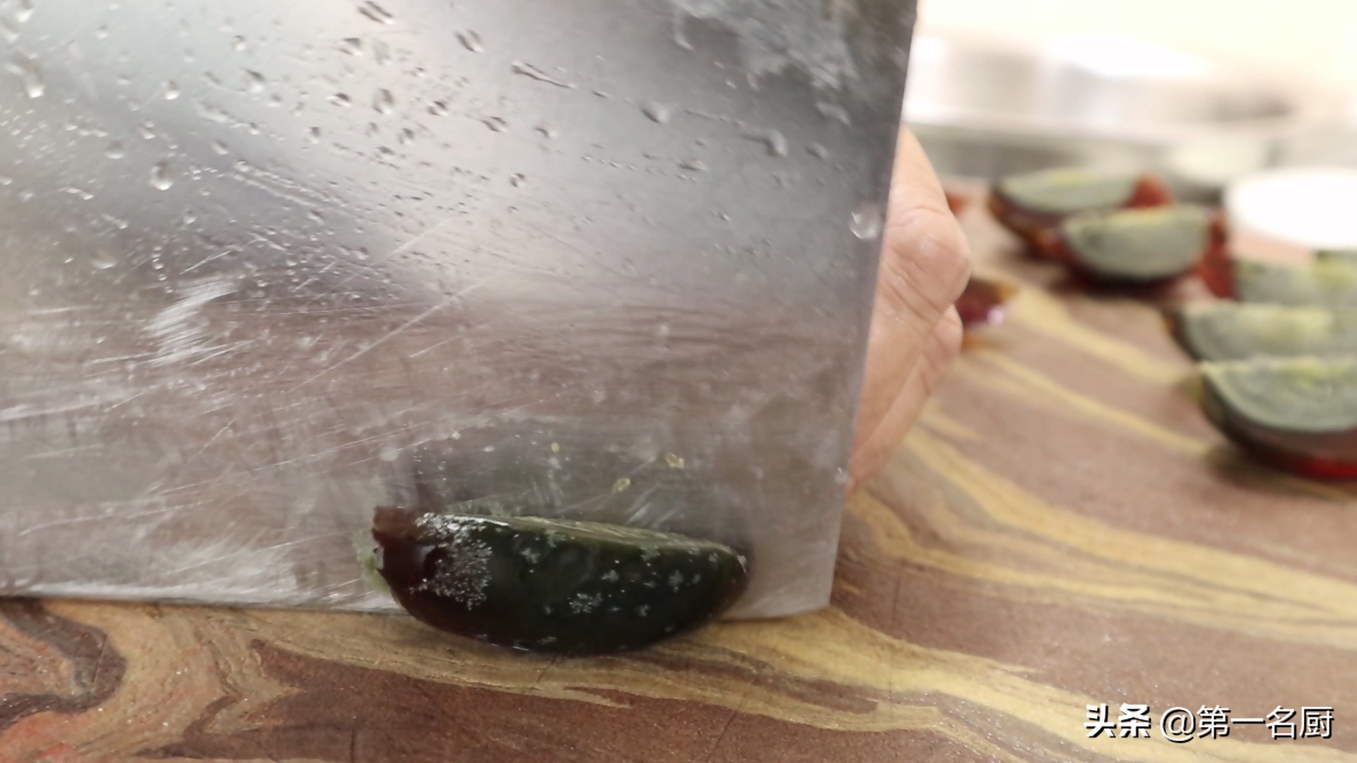 皮蛋豆腐涼拌的做法,皮蛋豆腐涼拌的做法 家常
