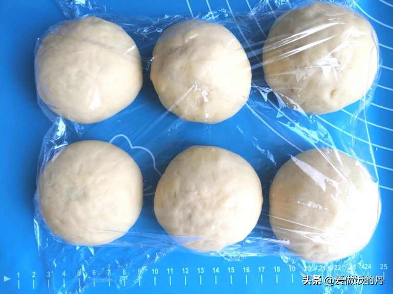 烤馒头的制作方法和步骤（自制俄罗斯烤馒头）