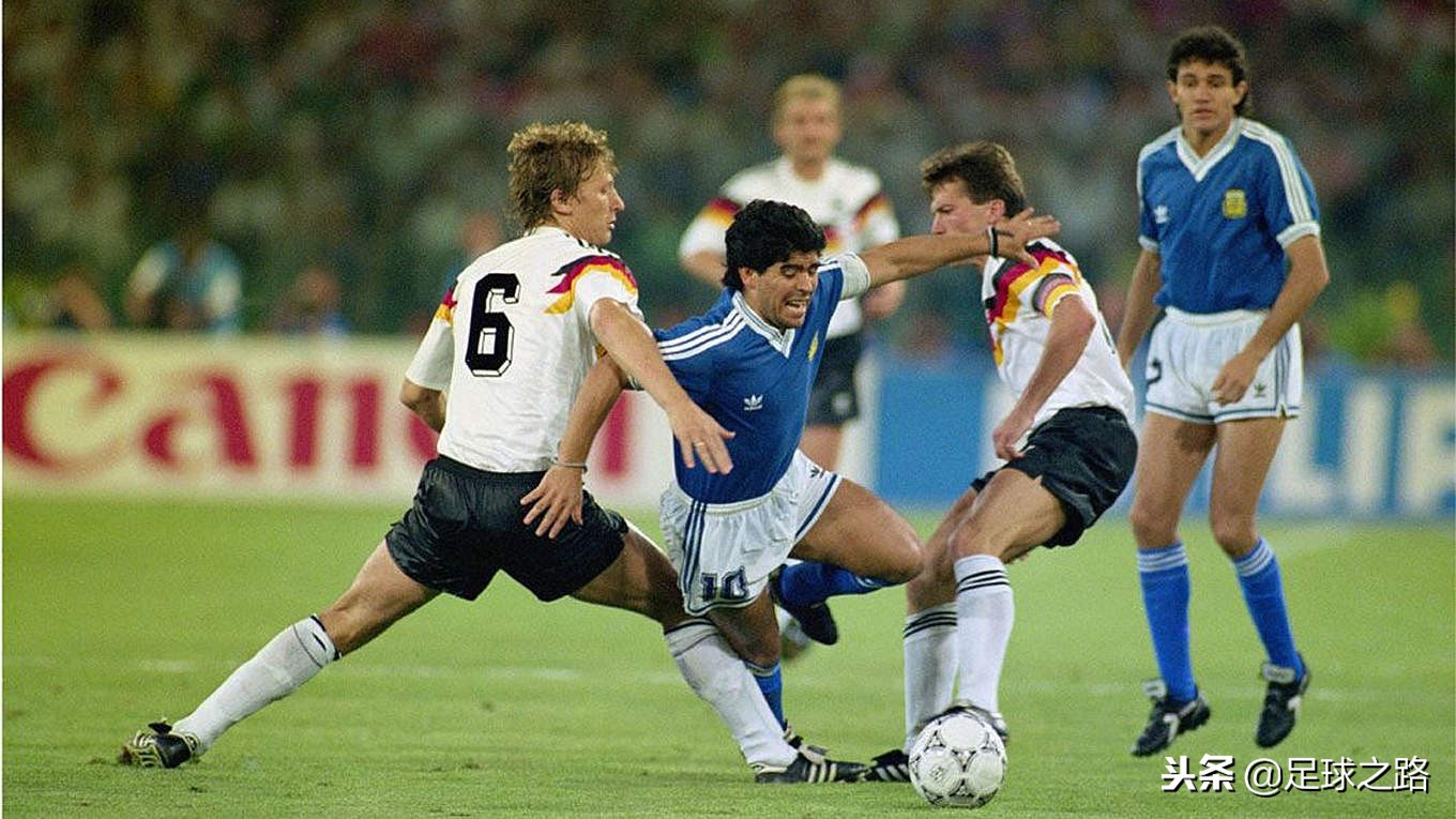 86年世界杯意大利阵容(3-5-2阵型的前世今生以及优劣分析)_十大足球