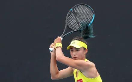 中国女子网球队教练萧艺(中国女网遭遇寒冬，单打双打皆遗憾连连)