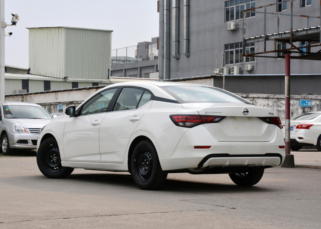 东风日产全新轩逸上市，外观帅气，全系标配1.6L，10.9万起 