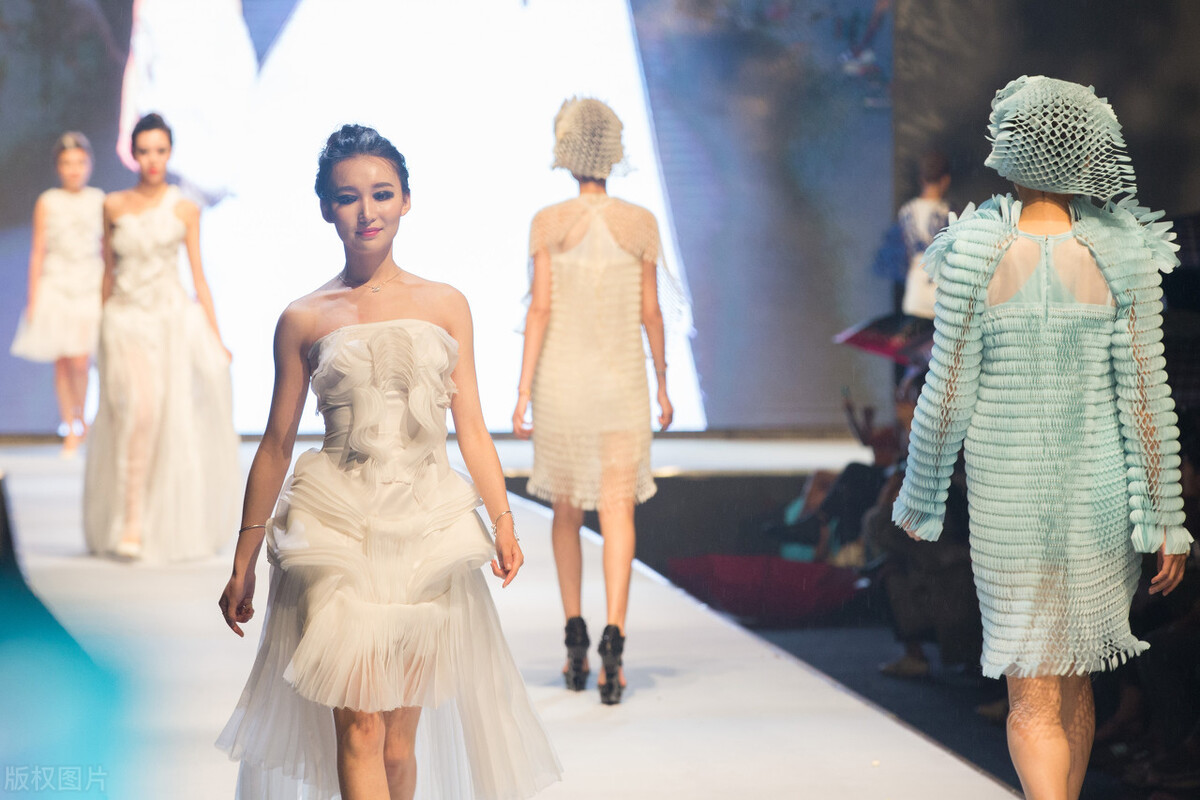 南艺美术设计类校考全国排名49名，高考文化多少分才能被录取？