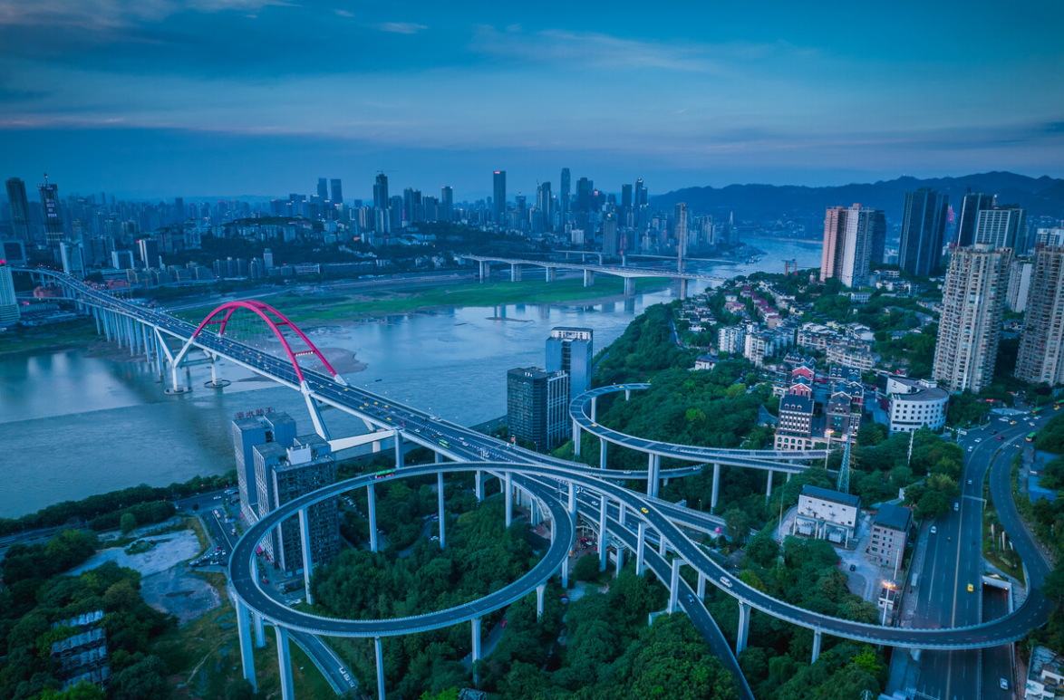 桥都重庆主城的这四座桥个个都是网红,你知道哪座桥人气最旺吗?