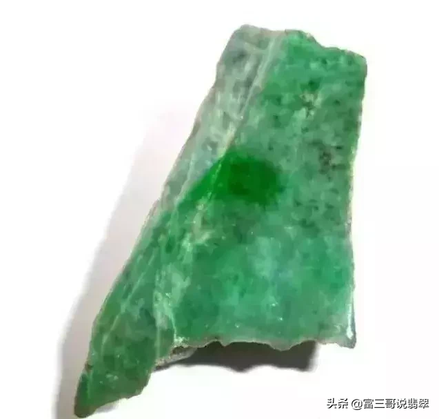 俄罗斯翡翠矿场对外免费开放！玻璃种、帝王绿随便拿？