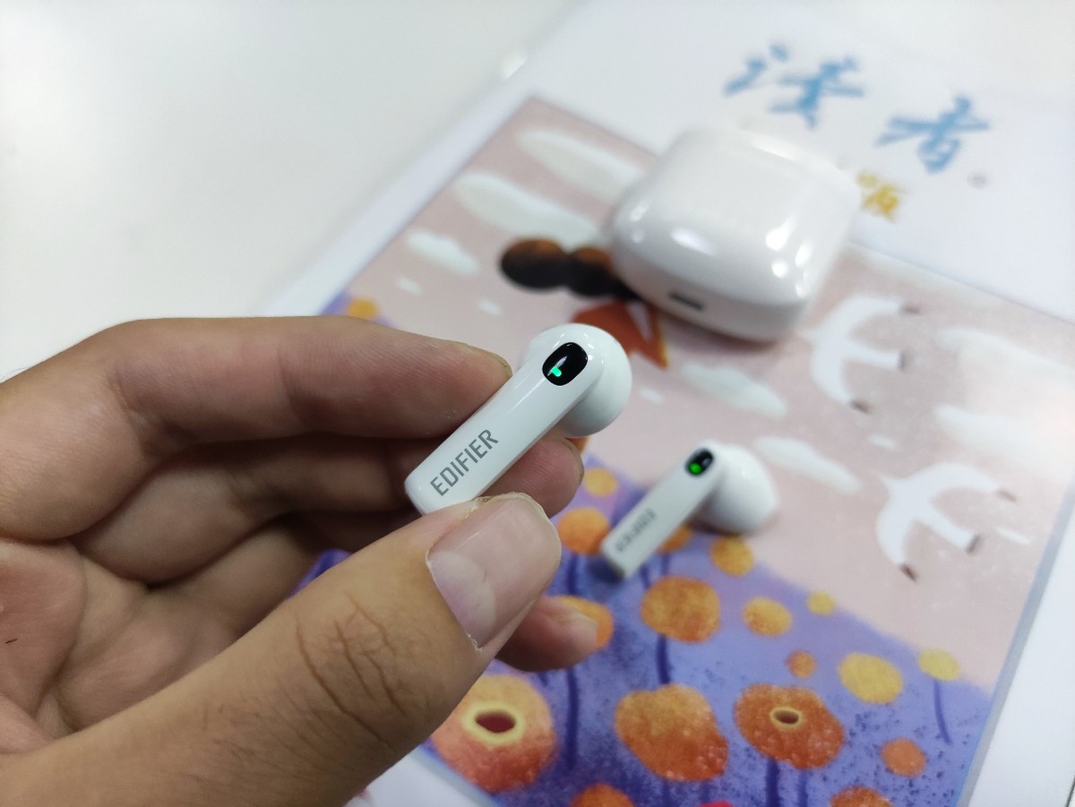 200价位耳机哪家强？漫步者 Lollipods mini蓝牙耳机一出手必属精品