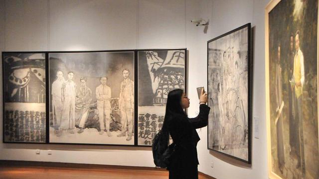 学美术都能干啥？美术类25个专业名单，画画只是其中1个专业