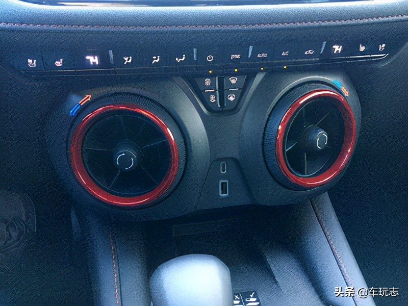 2021款雪佛兰开拓者Blazer RS AWD：沿用老称谓的换代产物