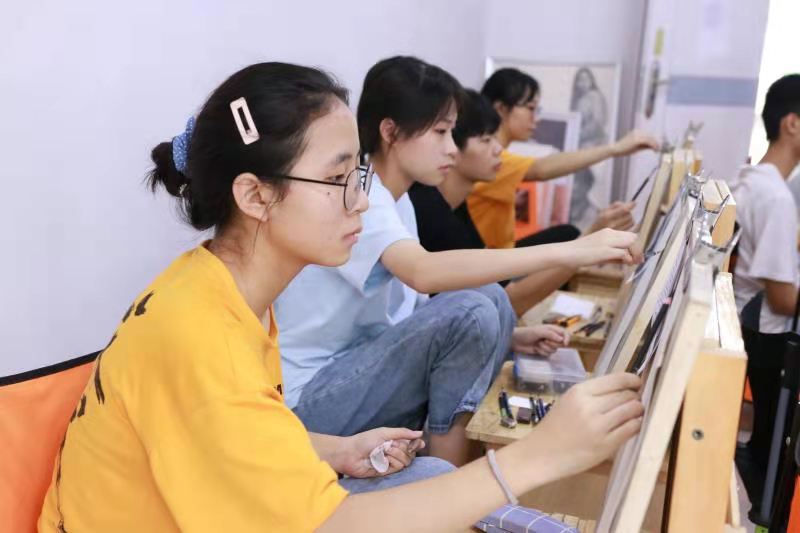 2021美术生必看干货：联考、校考、备考、院校推荐、艺考流程