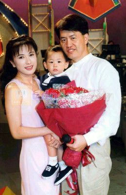 《家有仙妻》30年，男主们出轨吸毒，三大美女退圈最惨女儿被撕票