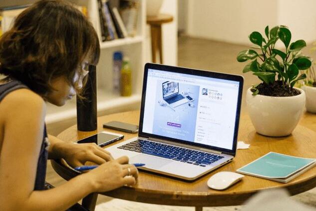 大一新生有必要带电脑去学校吗？辅导员给出建议，家长需提前了解