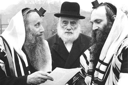 巢湖学院学报（历史为他们留下了丰富的遗产）