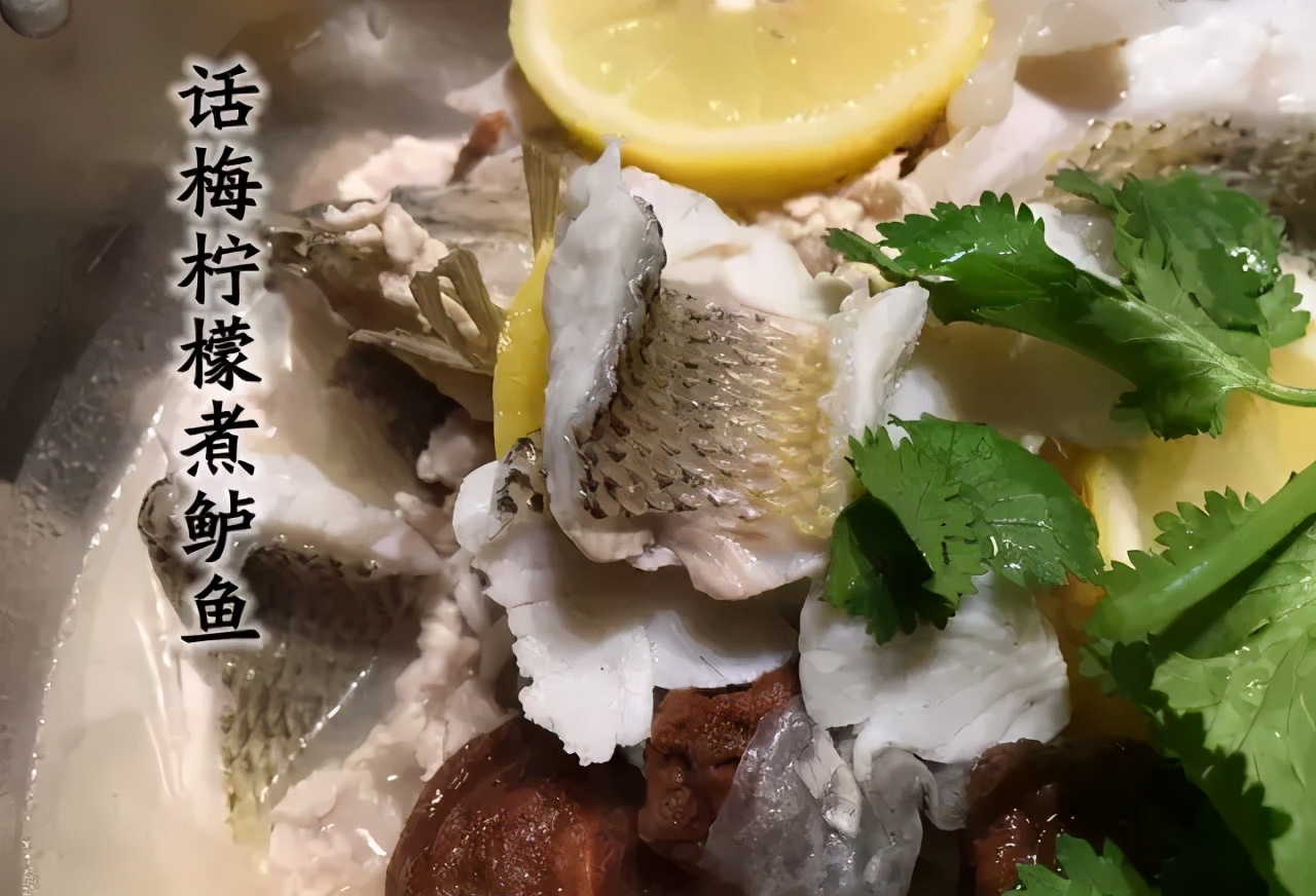 湖北人最爱的红烧鱼杂火锅，这种美食天越冷吃起来越过瘾