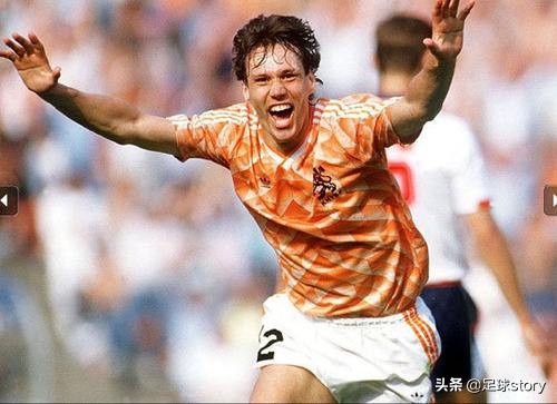 1978年荷兰队阵容（荷兰历史最佳11人，克鲁伊夫领衔，三剑客入选，历史第一主帅坐阵）