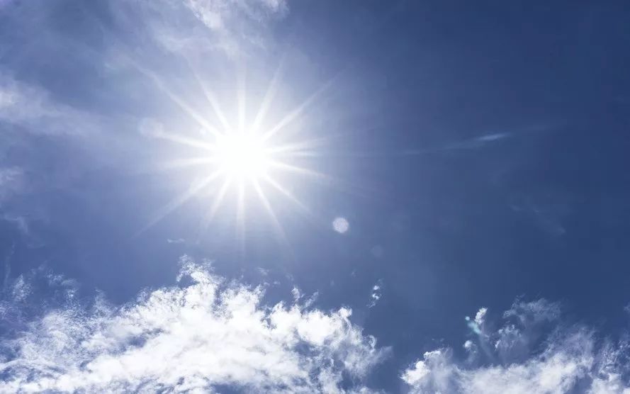 全国进入高温炙烤状态。还好东北还有两场雨要下