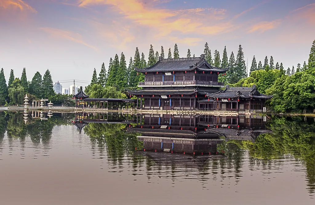 千年芙蓉樓:一片冰心在玉壺