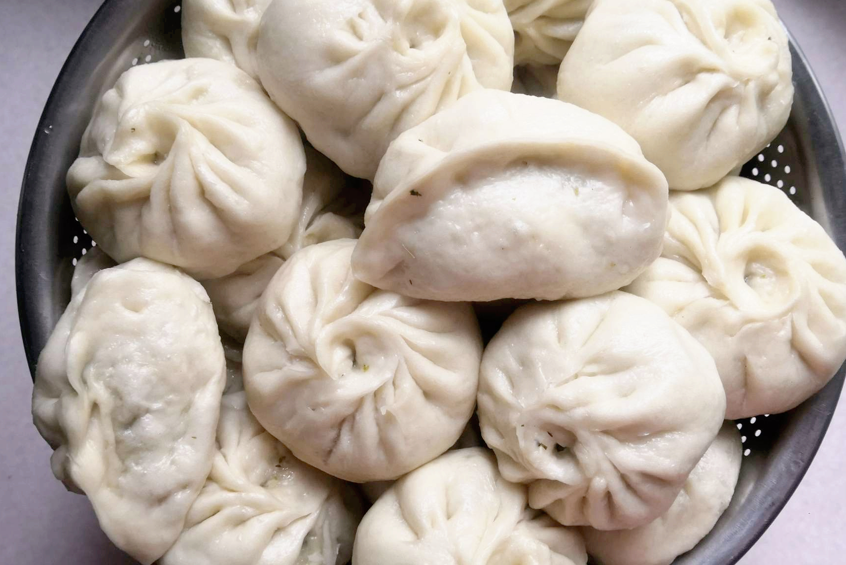 冬天发面太慢？老师傅教你3招，能快速发满盆，包子出锅暄软好吃