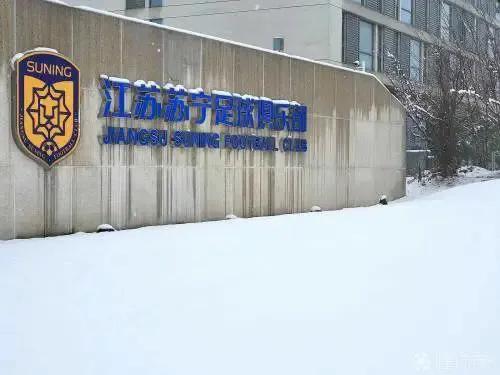 国足现在能踢过卡塔尔吗（基本无缘卡塔尔世界杯，现在中国足球的当务之急究竟是什么）