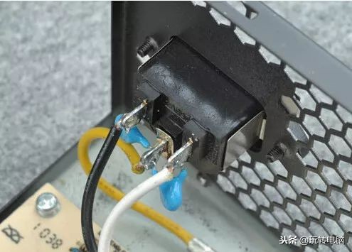 电脑机箱漏电是这几种原因引起，几种解决方法