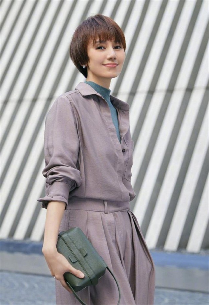 《我的前半生》中被塑造得非常精准,作为一个职场的女强人来说,这样的