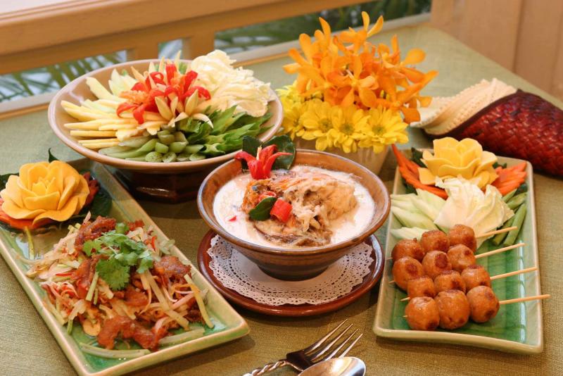 形容旅游美食的句子(形容旅游美食的句子唯美)