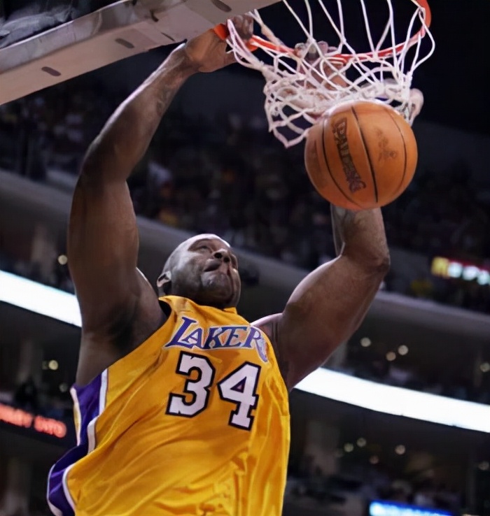 为什么nba没有人敢惹科比（没事别招惹乔丹科比他们，因为一旦你招惹他们，肯定没有好果子吃）