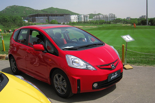 要姿态还要态度，6万元预算连买带改都能玩什么二手车？