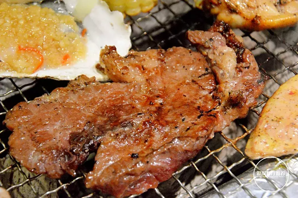 银川最美居酒屋，深藏大树下