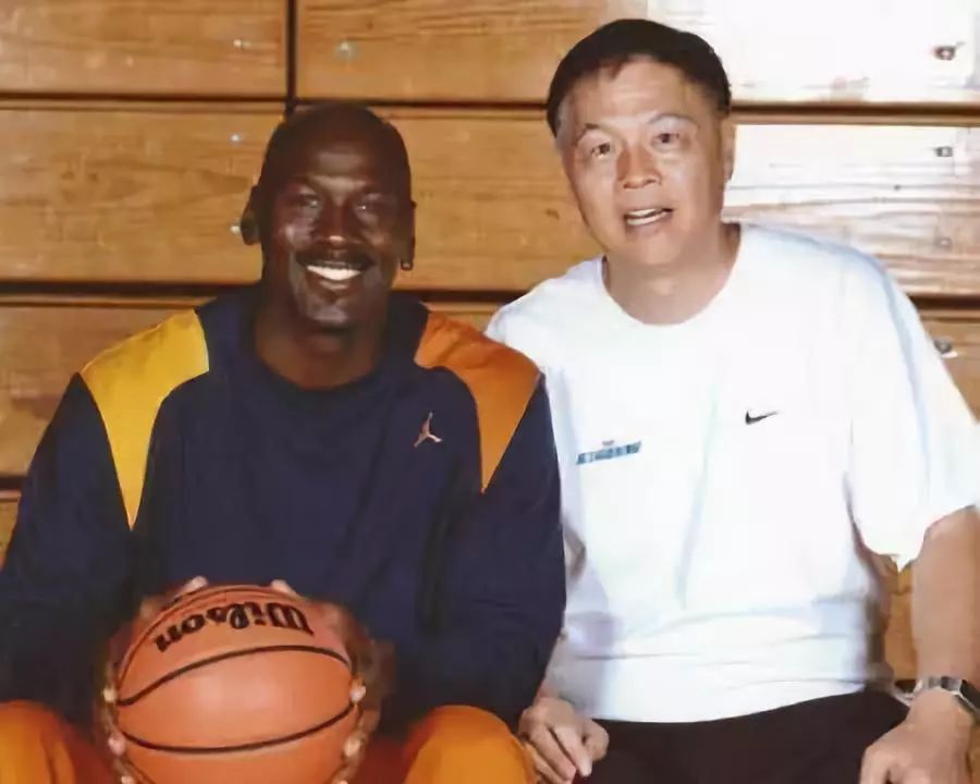 张卫平为什么不见nba(打篮球、教篮球、当篮球解说员……68岁张卫平，对篮球不只是热爱)