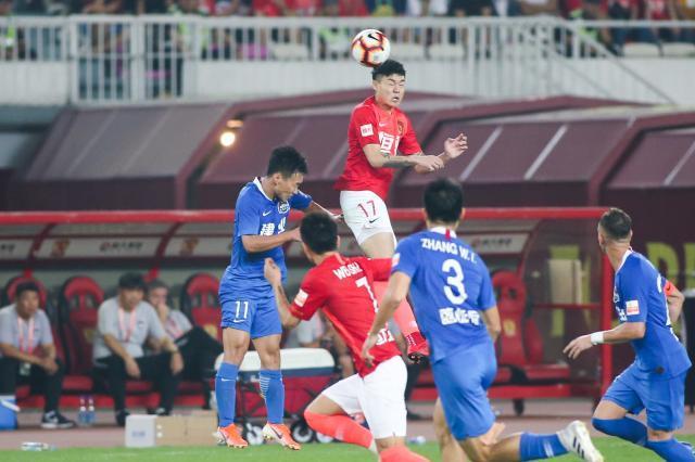 中超为什么成为金字招牌（中超为啥成为金字招牌？三队告诉你真相，这么踢该挣钱）-华海博客