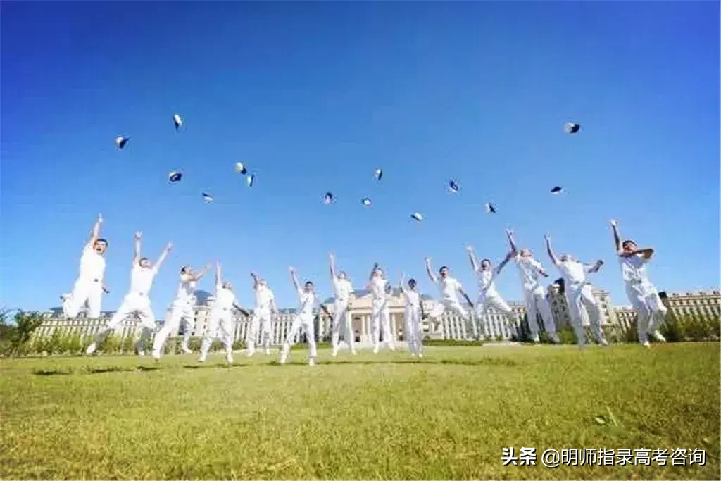 五所海军招生院校揭秘！想当海军军官的高考生看过来