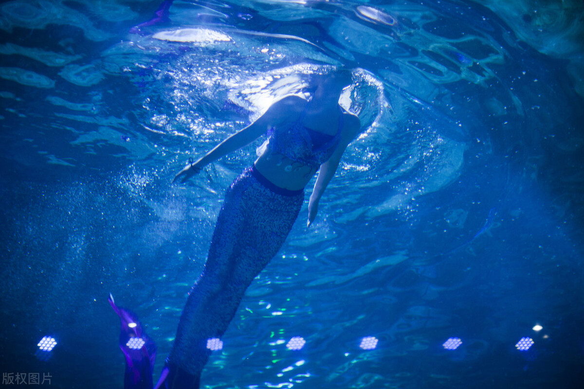 世界上有没有美人鱼 一条真实美人鱼漂亮-春田百科