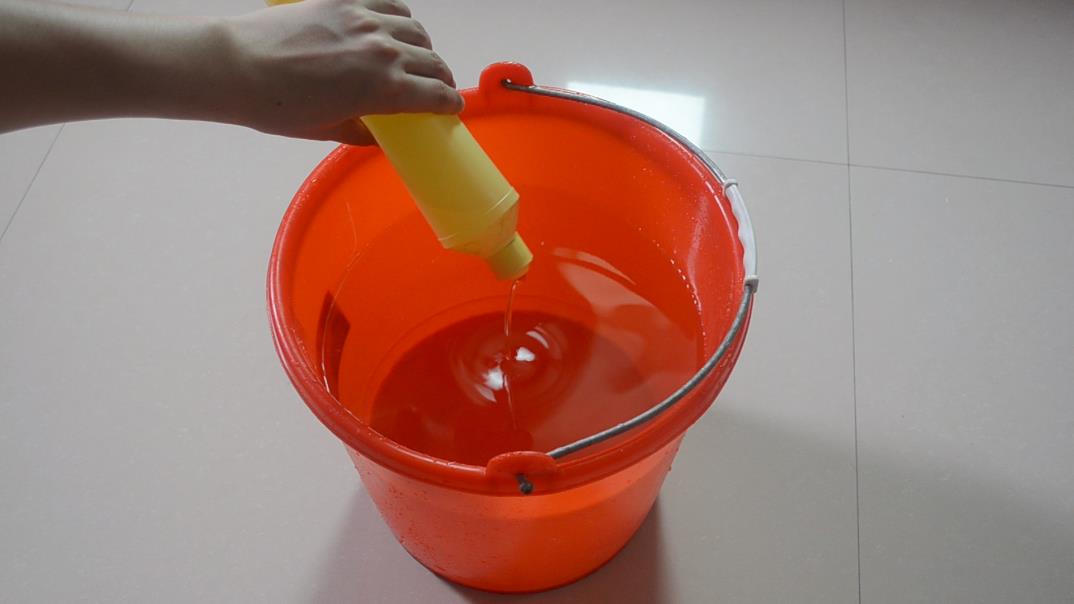 空调清洗不需要找师傅，教你清洗空调的简单方法，省钱又省力