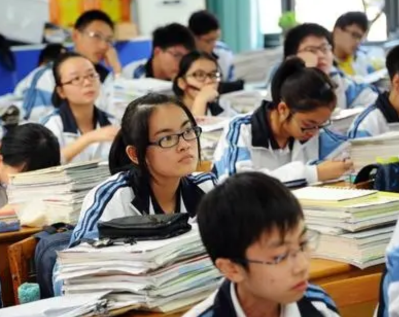 中国高级技工现状：人才缺口已高达2200多万，技校却无人问津