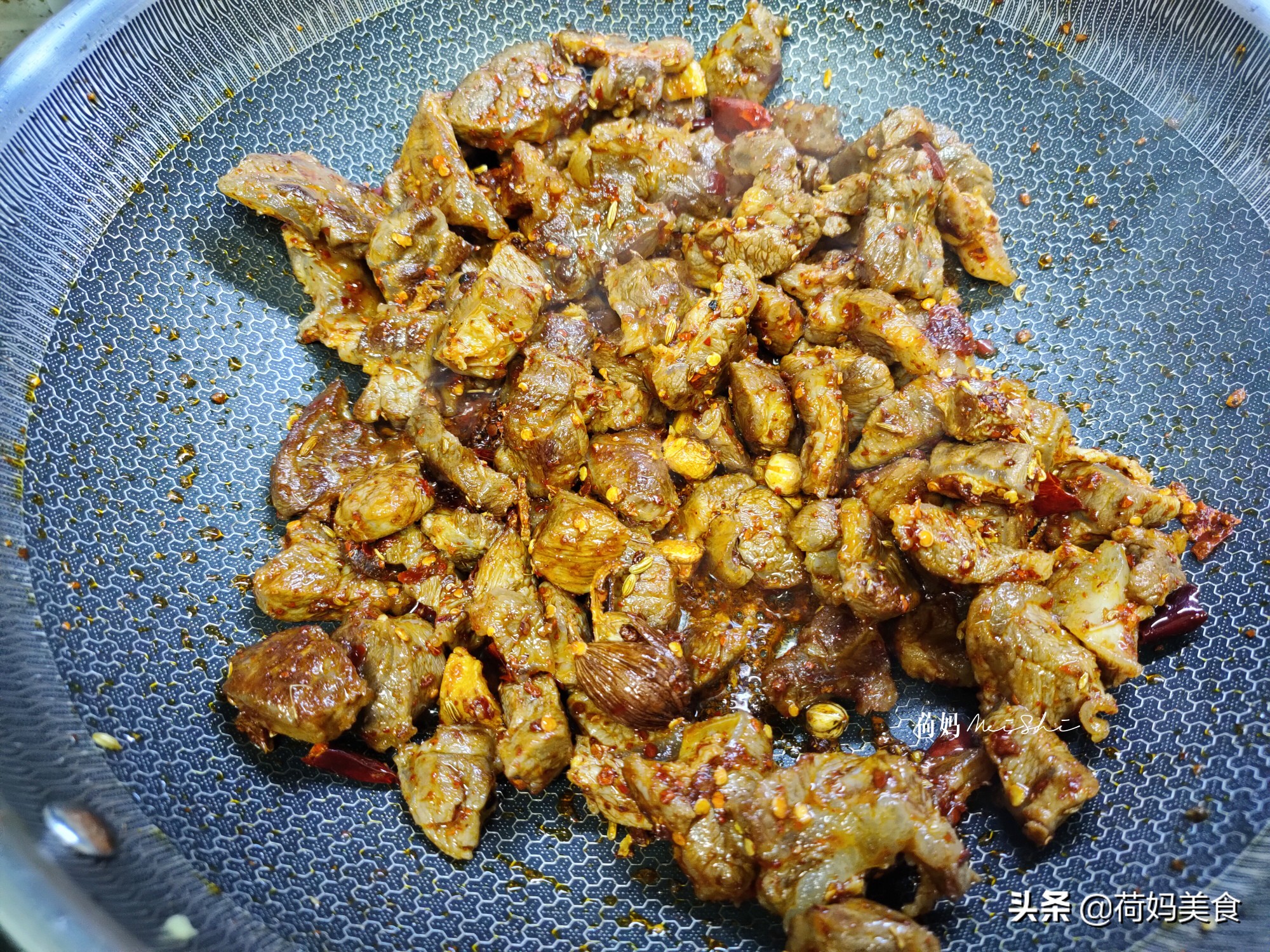 川妹子教你做红烧牛肉，软烂鲜香一点不柴，下饭配面一级棒