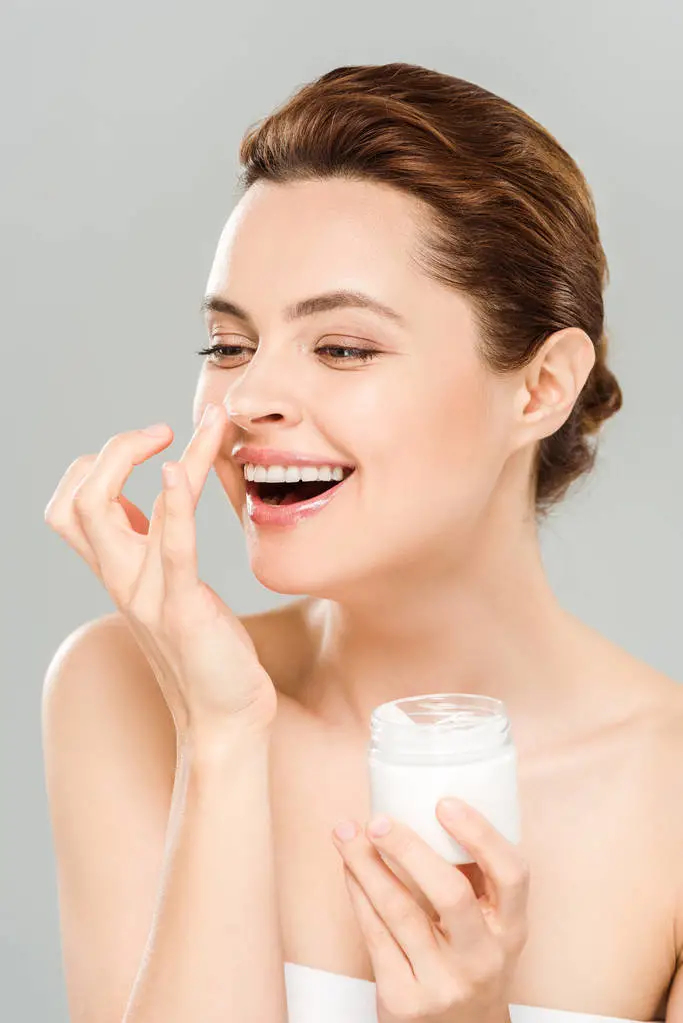 学会这八个护肤步骤，就一定不会有不好的肌肤