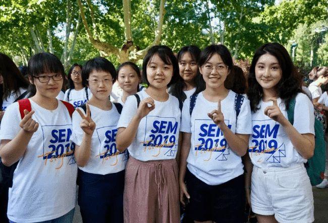 21年清华新生数据出炉，外籍学生数量大减，教育部通知起作用了