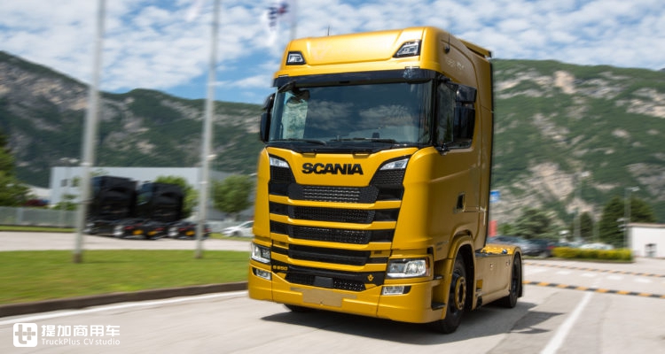 斯堪尼亚新款限量卡车来了，只配V8发动机，最高730马力仅售50台