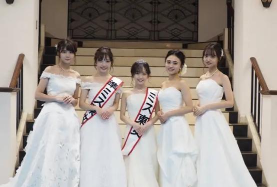 遭网友吐槽？日本女大学生选美冠军身高只有146，但颜值甜到齁