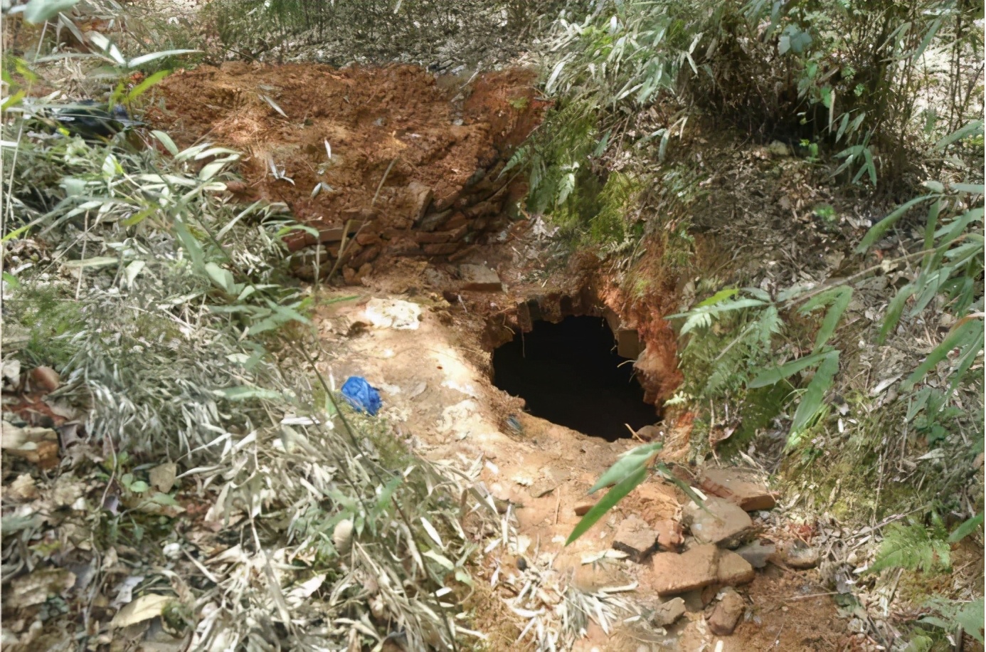 地大教授勘探明十三陵地宫，发现一怪异规制，始作俑者是朱元璋