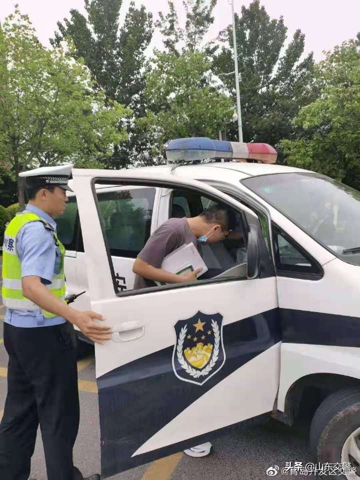 一路疾驰！山东交警与时间赛跑为考生排忧解难！【护航高考交警同行】