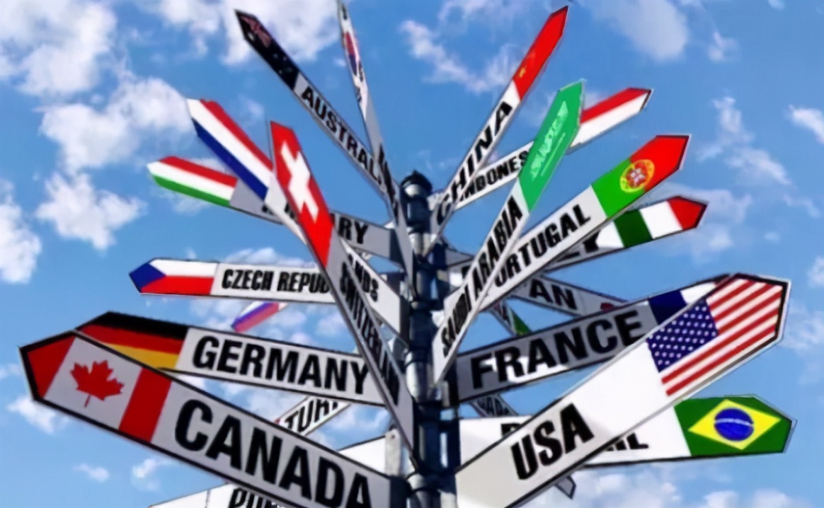 高考女状元黄亦陈：她拿到的奖金，父母不吃不喝10年才能攒下