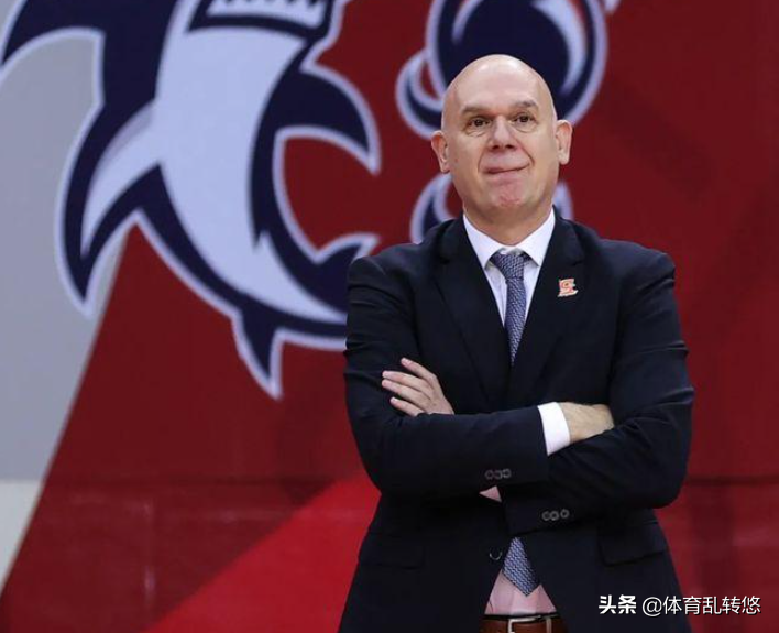 nba教练为什么不来中国（NBA教练在CBA水土不服恐下课，篮坛名宿或再次出山救火）