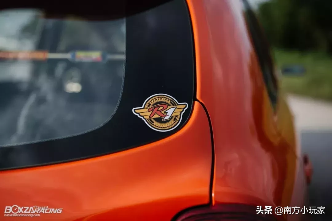 那台惨遭停产的日产小车玛驰，泰仔却玩的如此精彩绝伦