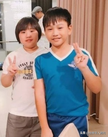 ​2岁出道年赚百万，被父母当提款机的童星小小彬，现状令人唏嘘