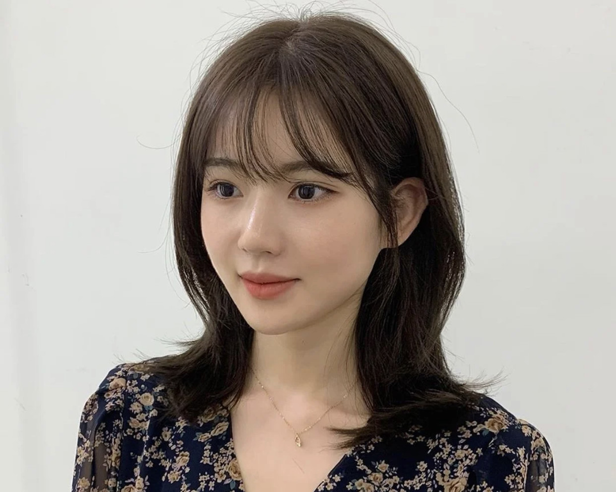 空气刘海都有哪几种?看你的脸型适合哪个,显脸小又时髦洋气