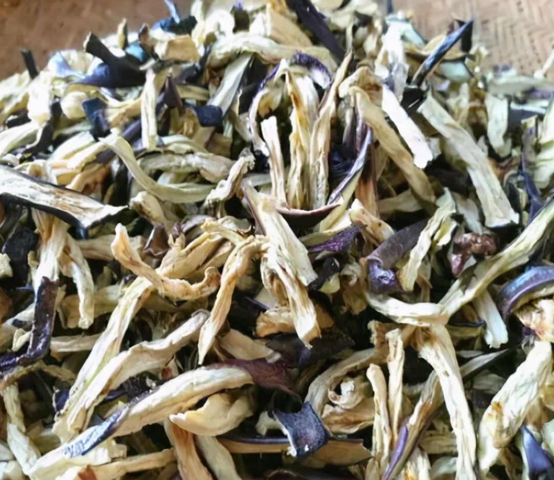 茄子干(茄子干怎么晒好吃还耐存放)-爱妻自媒体